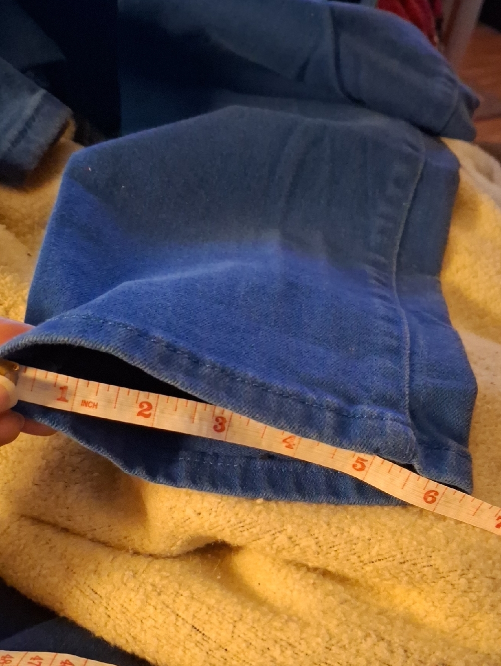 Blue Levi Mid rise skinny jeans - Picture 7 of 9